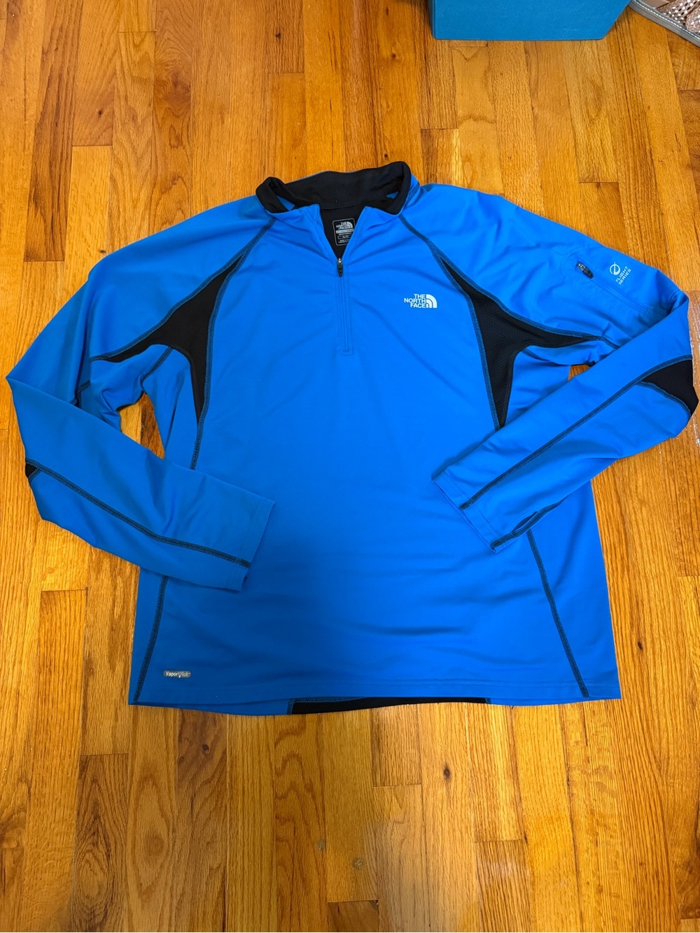 The North Face Men’s Bright Blue Half-Zip Performance Jacket with Black Accents